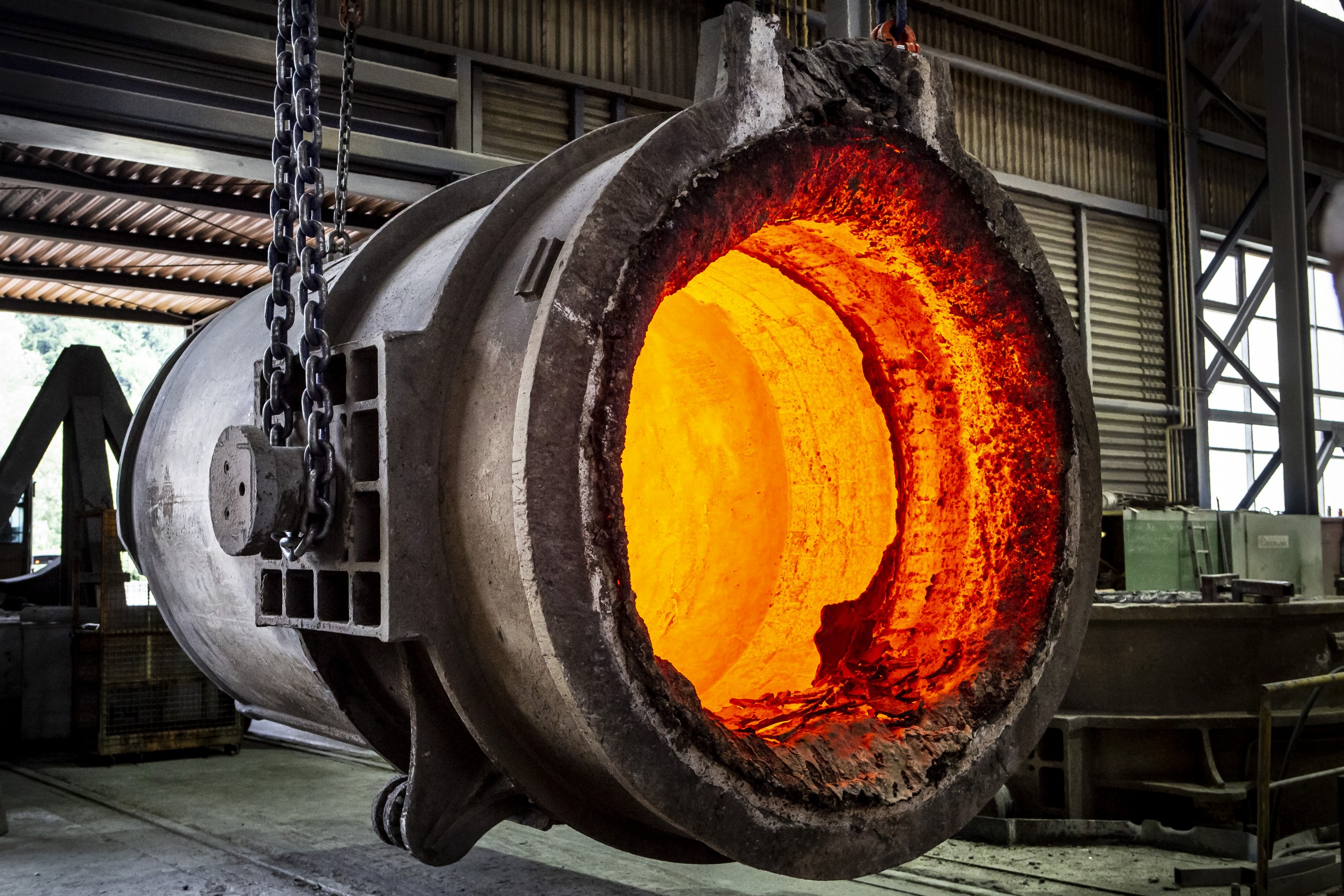 What is Ladle (metallurgy)?