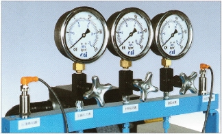 270 Internal Mixer Hydraulic System